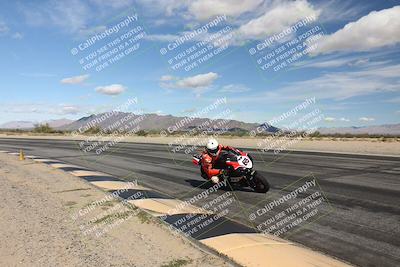 media/Nov-16-2025-Race Pace (Sun) [[8c5fa54630]]/Non Verified Riders (1st 20 Minutes)/3-Turn 3 Inside (11am)/